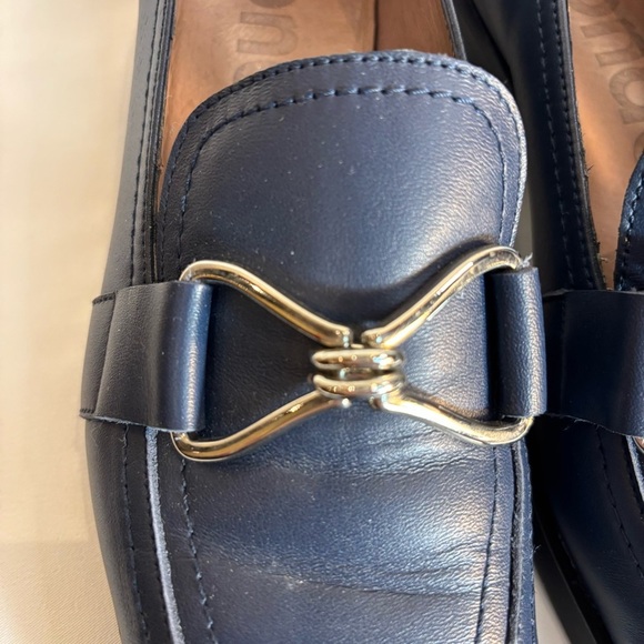 WONDERS Sz 38 Navy Blue Leather Classic Loafers Silver Toned Link Square Toe - Picture 4 of 11